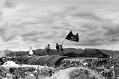 Điện Biên Phủ - Trận quyết chiến chiến lược đầu tiên