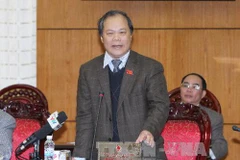 Chủ nhiệm Ủy ban Pháp luật của Quốc hội Phan Trung Lý phát biểu ý kiến tại phiên họp. (Ảnh: Phương Hoa/TTXVN)