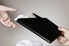 Người Nhật Bản "chặt chẽ" nhất trong văn hóa tiền tip