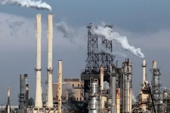 Giá dầu châu Á quay đầu đi lên sau đà giảm mạnh của phiên trước