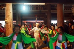 Thái Bình: Từng bừng lễ khai hội chùa Keo mùa Thu 2014