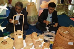 Nghệ nhân Việt gây ấn tượng tại Hội chợ Thương mại quốc tế Ấn Độ 