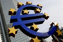 Các doanh nghiệp Eurozone tăng trưởng chậm do nhu cầu sụt giảm