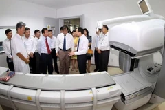 Khánh thành Trung tâm y học hạt nhân và xạ trị khu vực miền Trung