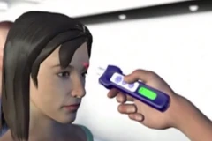 [Videographics] Đo thân nhiệt tại sân bay để phát hiện Ebola