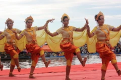 Tưng bừng ngày hội Văn hóa, thể thao và du lịch dân tộc Khmer