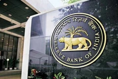 Ngân hàng trung ương Ấn Độ quyết định giữ nguyên lãi suất