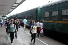 Tàu khách Hà Nội-Hải Phòng tạm thời sẽ không vào ga Hà Nội