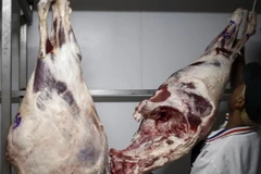 Thịt bò được bày bán tại một cửa hàng ở Sao Paulo, Brazil. (Nguồn: AFP/TTXVN)