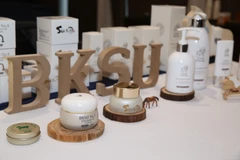 Sản phẩm của BKSU tại triển lãm. (Nguồn: Vietnam+)