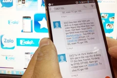 Sim rác là một trong những "nguồn" phát tán tin nhắn rác. (Ảnh tính minh họa: Vietnam+)