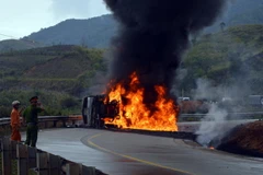 Hiện trường vụ tai nạn. (Ảnh: Cao Nguyên/TTXVN)