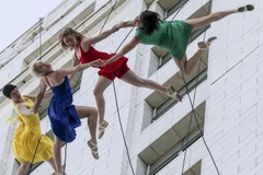 Các vũ công biểu diễn trong Ngày La La Land. (Nguồn: Los Angeles Times)