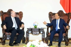 Thủ tướng Nguyễn Xuân Phúc tiếp Bộ trưởng Bộ Ngoại thương và Đầu tư nước ngoài Cuba Rodrigo Malmierca Diaz đang thăm làm việc tại Việt Nam. (Ảnh: Thống Nhất/TTXVN)