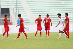 Nỗi buồn của cầu thủ sau trận đấu. (Ảnh: Quốc Khánh/TTXVN)