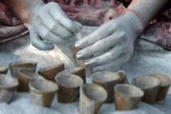 Làm pháo hoa tại Ấn Độ. (Nguồn: AFP)