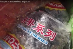 [Video] Hơn 10 tấn mứt Trung Quốc hôi mốc suýt lọt vào thị trường