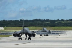 Máy bay B-1B Lancer của Không quân Mỹ được triển khai tại căn cứ không quân Andersen, Guam ngày 8/8. (Nguồn: EPA/TTXVN)