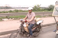 [Video] Nên xử lý xe máy cũ nát lưu thông trên đường như thế nào?