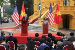 [Photo] Chủ tịch nước Trần Đại Quang tiếp đón Tổng thống Donald Trump 