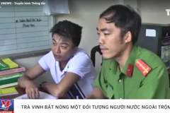 [Video] Bắt nóng đối tượng Trung Quốc trộm xe ôtô của nhà báo