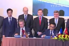 [Video] Ký hết hợp đồng thiết bị hơn 7.600 tỷ cho tuyến Metro Hà Nội