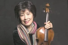 Nghệ sĩ đàn viola hàng đầu thế giới Nobuko Imai.