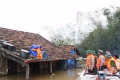 Mưa lũ ở miền Trung tiếp tục diễn biến phức tạp 
