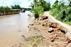 Kênh Chợ Gạo tại tỉnh Tiền Giang bị sạt lở nghiêm trọng. (Nguồn: Internet)