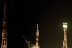 Tàu vũ trụ Liên hợp TMA-19 được phóng từ sân bay vũ trụ Baikonur. (Ảnh: AP)