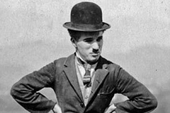 Nhiều nhân vật đã được Charlie Chaplin sáng tạo ra từ sự trưởng thành đầy khốn khó của mình. 