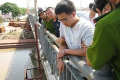 Nghĩa chỉ nơi ném một phần thi thể cô gái phi tang. (Ảnh: Báo An ninh thủ đô)