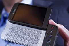 Thị trường smartphone tăng trưởng 50% trong 2011