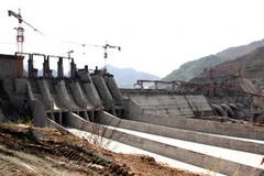 Đập tràn Nhà máy thủy điện Sơn La. (Ảnh: Ngọc Hà/TTXVN)