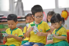 Sữa học đường đến trường cùng trẻ trong năm học mới