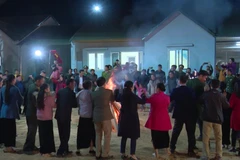 [Video] Tết ấm áp cho người dân vùng lũ bản Sa Ná ở Thanh Hóa