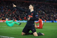 Morata ấn định chiến thắng cho Atletico trước Liverpool.