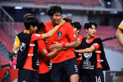 Jeong Tae-Wook (số 5) mang chức vô địch về cho U23 Hàn Quốc. (Nguồn: AFC)