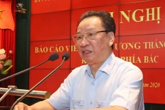 Bản lĩnh chính trị vững vàng sẽ giúp chuyển hóa nguy cơ thành thời cơ