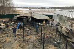 Hiện trường nơi xảy ra vụ cháy khiến 8 người thiệt mạng. (Nguồn: AP)