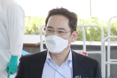 Người thừa kế Tập đoàn Samsung tiếp tục rơi vào vòng lao lý