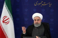 Tổng thống Iran Hassan Rouhan phát biểu tại cuộc họp nội các ở Tehran. (Ảnh: AFP/TTXVN)