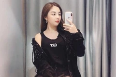 Tạm giữ hình sự tú bà môi giới mại dâm nam huấn luyện viên thể hình