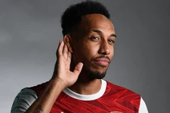 Aubameyang gia hạn hợp đồng, nhận lương 'khủng' nhất Arsenal