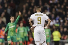 Real Madrid cay đắng nhìn đối thủ giành vé đi tiếp ngay trên sân nhà. (Nguồn: Getty Imgaes)