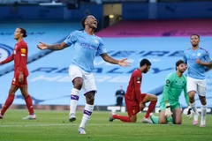 Sterling và đồng đội khiến tân vương Liverpool ôm hận. (Nguồn: Reuters)