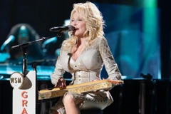 Dolly Parton đã ủng hộ 1 triệu USD chống COVID-19. (Nguồn: variety)