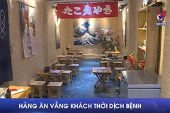 [Video] Hàng ăn vắng khách do ảnh hưởng bởi dịch COVID-19