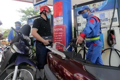 [Video] Đề xuất cho doanh nghiệp ngoại tham gia bán lẻ xăng dầu