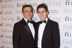 Anthony Ghosn (trái) chụp cùng cha hồi năm 2013. (Nguồn: Getty Images)